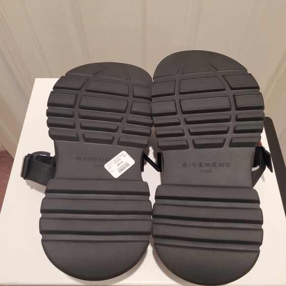 GIVENCHY Spectre Logo Printed Sandals - UNISEX - Picture 7 of 8